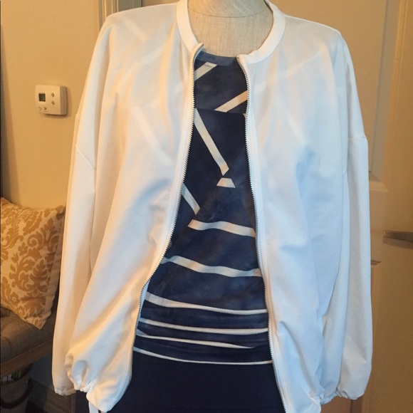 Zara TRF white bomber jacket - Picture 3 of 7